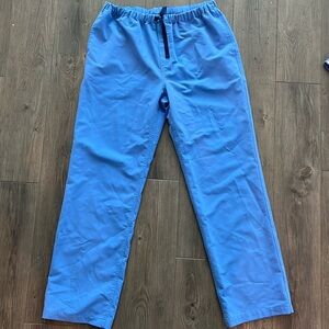 Figs scrubs Men’s large